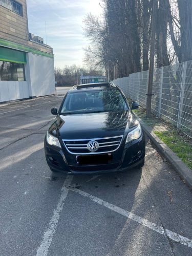 30715b6c-19e2-4d69-a5f5-3c5c649825a5 30715b6c-19e2-4d69-a5f5-3c5c649825a5